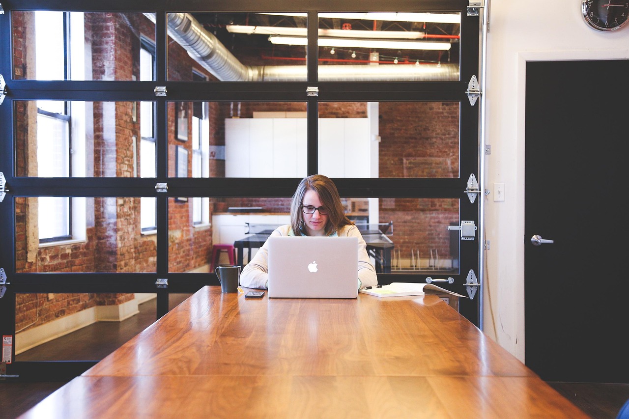 Student, typing, keyboard — Understanding Ogusers as a Hub for Online Trading and Digital Exchanges